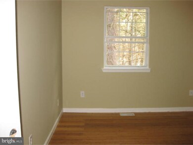 4927 Cardigan Ct, Mays Landing, NJ 08330 - photo 5