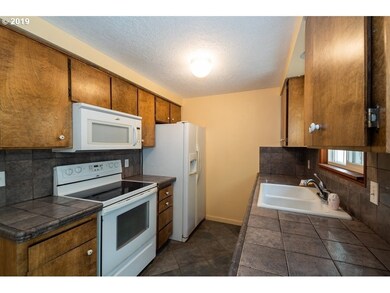 20641 Mary Way, Bend, OR 97701 - photo 3