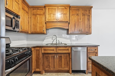 2507 Bryant Ave S unit 103, Minneapolis, MN 55405 - photo 5