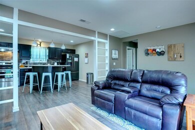 341 Spring Valley Cir, Azle, TX 76020 - photo 3