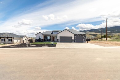 4240 N Tomahawk Dr unit Lot 6, Enoch, UT 84721 - photo 3