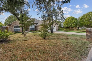1322 Timber Creek Dr, Weatherford, TX 76086 - photo 2
