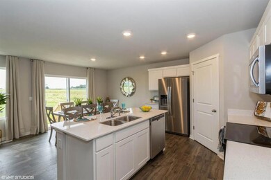 2836 Prairie Wind Ct, Cedar Rapids, IA 52411 - photo 7