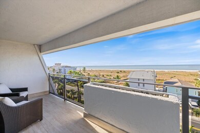 625 Beach Rd unit 602, Sarasota, FL 34242 - photo 2