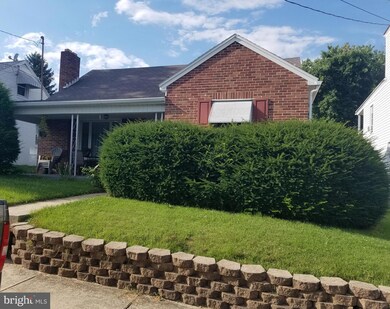 115 W Maple St, Dallastown, PA 17313 - photo 3