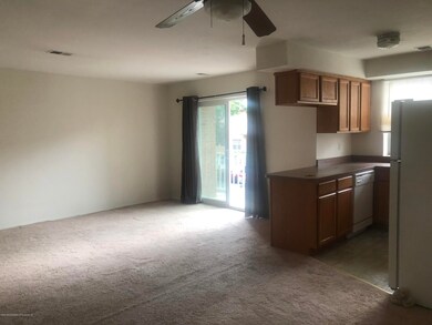 65 Elmwood Park Dr unit 19, Staten Island, NY 10314 - photo 5