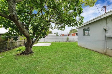 18005 NW 7th Ave, Miami, FL 33169 - photo 7