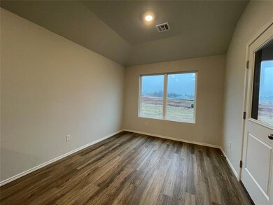 1409 Lexi Dr, Shawnee, OK 74804 - photo 5