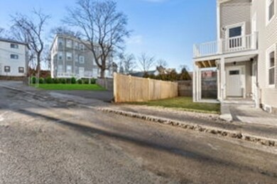 57 Buffum St unit 2, Salem, MA 01970 - photo 4