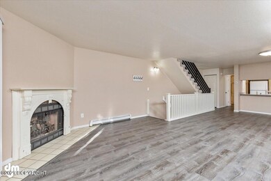 03-Living Room 20211004-DW-1292