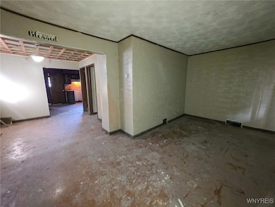 1710 Niagara St, Niagara Falls, NY 14303 - photo 3