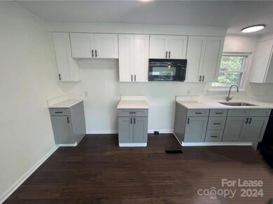 100 Rockledge Dr, Gastonia, NC 28052 - photo 6