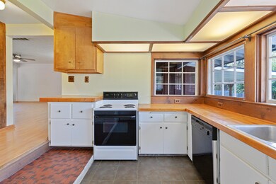 2932 Elk Lane007