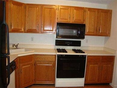 178 Chapman Place, Leominster, MA 01453 - photo 6