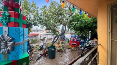 10916 Mansel Ave, Inglewood, CA 90304 - photo 3