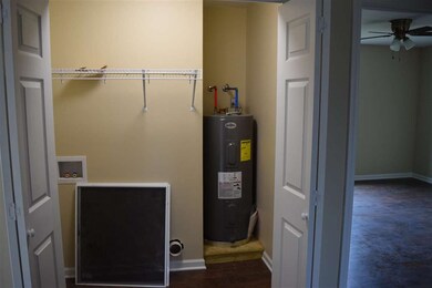 702 Vincent St unit 700, Manchester, TN 37355 - photo 4