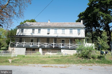 6241 Hickory Rd, Slatington, PA 18080 - photo 2