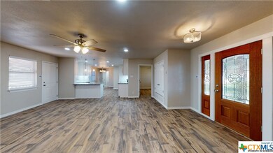 453 Hilltop Rd, Troy, TX 76579 - photo 4