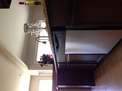KITCHEN WITH NEW APPLIANCES