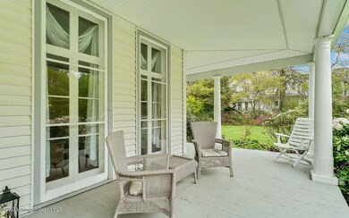 376 FRONT PORCH