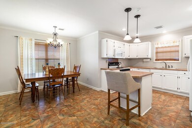 5180 Alfred Dr-4