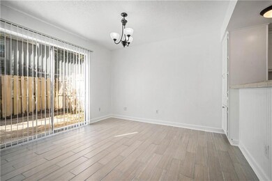 6701 Dickens Ferry Rd unit 106, Mobile, AL 36608 - photo 4