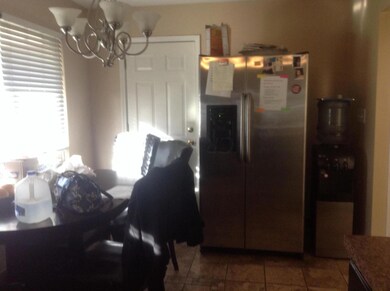 1041 Bernhard Rd, Columbus, OH 43227 - photo 5