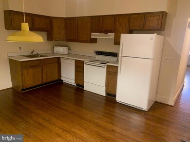817 N Jackson St unit 1, Wilmington, DE 19806 - photo 2