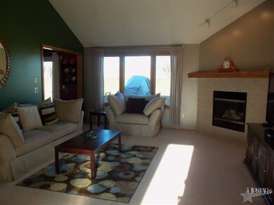 7534 Maeve Dr, Fort Wayne, IN 46835 - photo 5