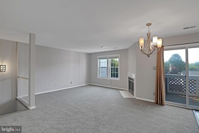 12934B Grays Pointe Rd unit 12934B, Fairfax, VA 22033 - photo 6