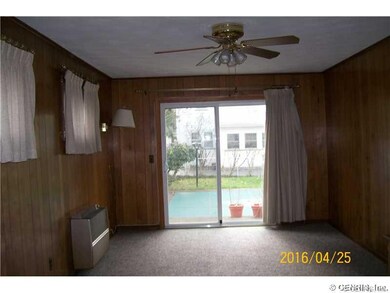 Family Room. Spacious Family room leading to the p