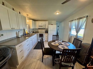 805 Fountainview N unit E25, Lakeland, FL 33809 - photo 2