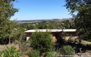 24800 Pack Saddle Trail, San Antonio, TX 78255 - photo 3