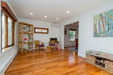 47 Charles St, Metuchen, NJ 08840 - photo 3