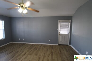 4107 Primrose Dr unit A, Copperas Cove, TX 76522 - photo 5