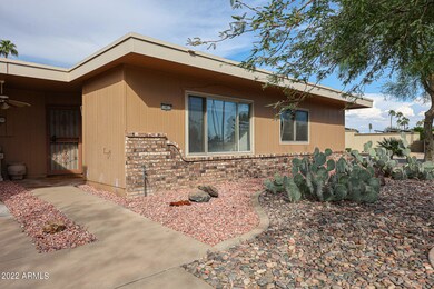10852 W Buccaneer Dr, Sun City, AZ 85351 - photo 2