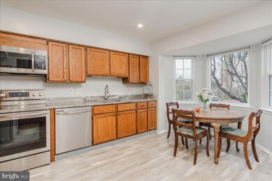 6925 Turnberry Ct, Frederick, MD 21703 - photo 4