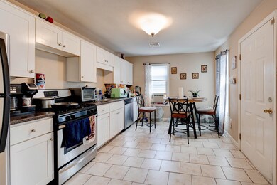 90 Palm St, Nashua, NH 03060 - photo 5