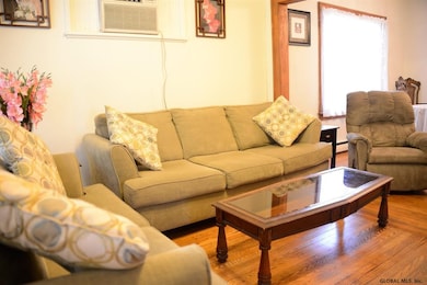 410 Pleasantview Ave, Schenectady, NY 12302 - photo 2