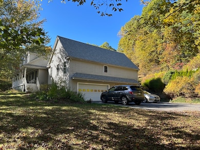 34 Shattuck St, Groton, MA 01450 - photo 3