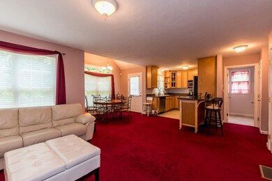 6 Woodlark Dr unit B, Norton, MA 02766 - photo 6