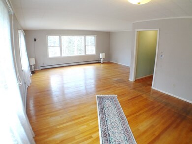 897 Profile Rd, Bethlehem, NH 03574 - photo 3