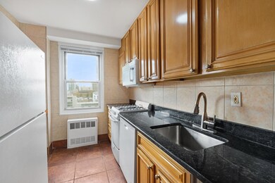 225 St Pauls Ave unit 9M, Jersey City, NJ 07306 - photo 3