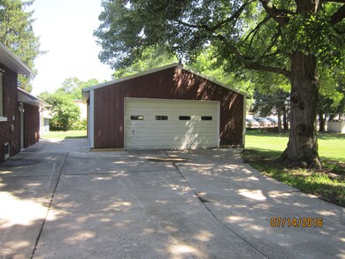 1329 Sheridan Ave, Niles, MI 49120 - photo 4