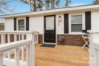 6383 Oakridge Rd, Clover, SC 29710 - photo 4