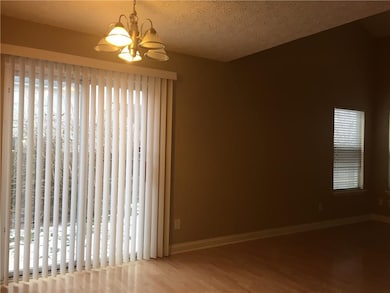 4487 Connaught Dr E, Plainfield, IN 46168 - photo 5