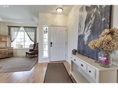 1137 33rd Ave, Forest Grove, OR 97116 - photo 3