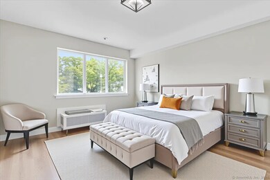 135 Gold Star Hwy unit 409, Groton, CT 06340 - photo 2