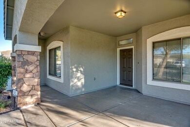 07-Front Porch