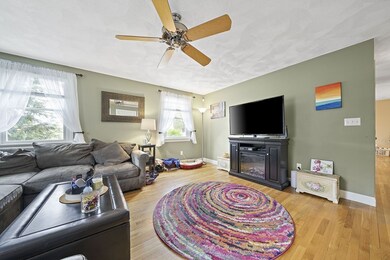 10 Peach Tree Ln, Danvers, MA 01923 - photo 7